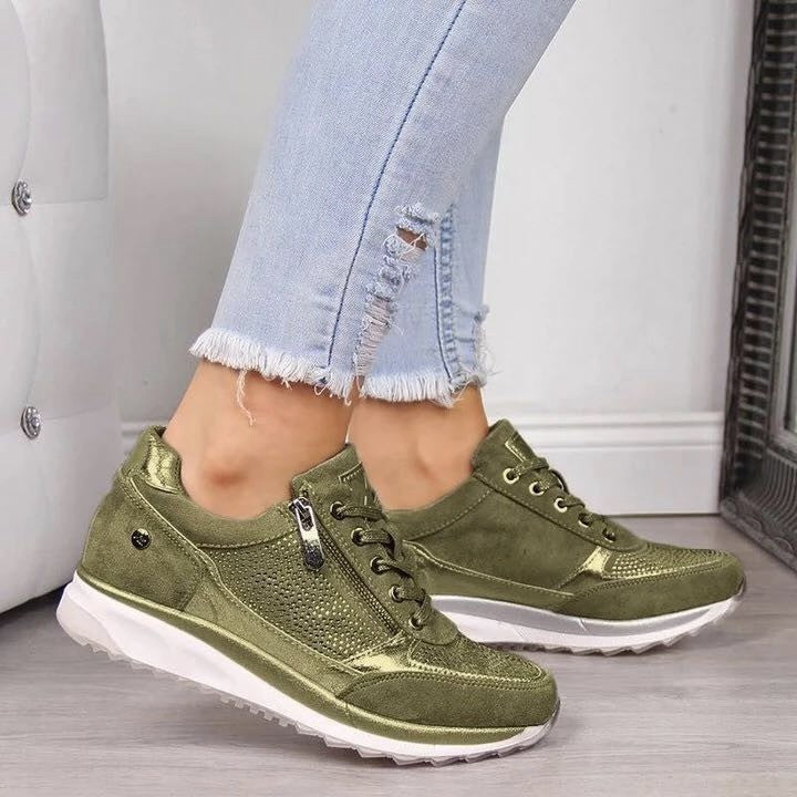 CHLOE | ORTHOPEDIC SNEAKERS