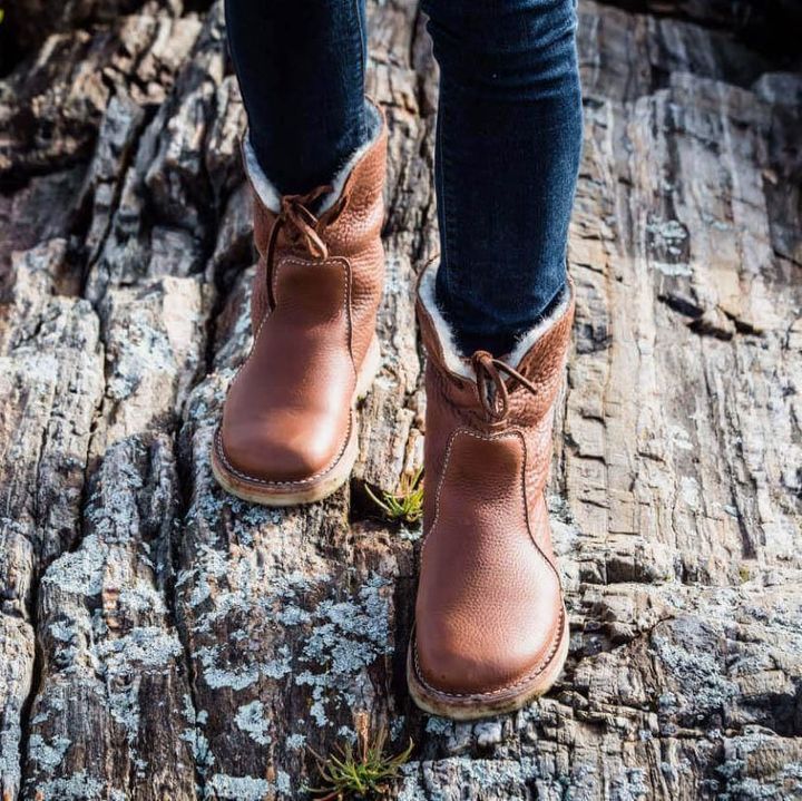 MILA | WATERPROOF BOOT WITH WOOL LINING