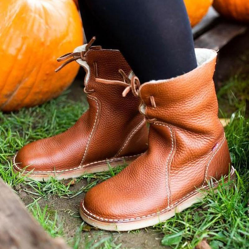 MILA | WATERPROOF BOOT WITH WOOL LINING